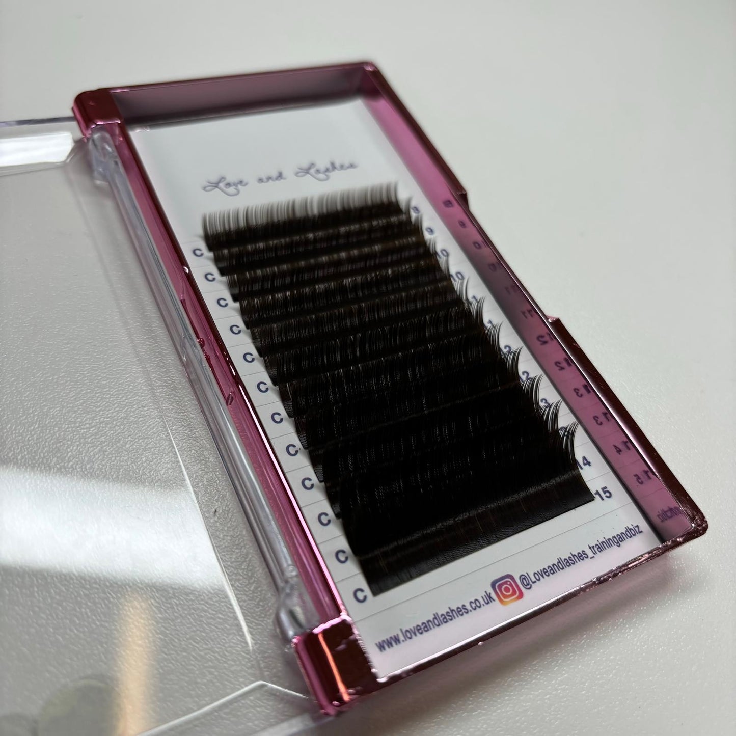 0.03 Volume Lashes