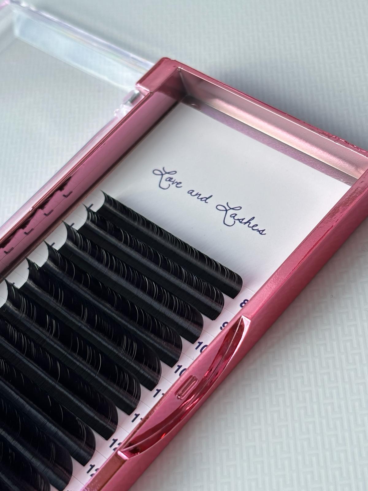 0.03 Volume Lashes