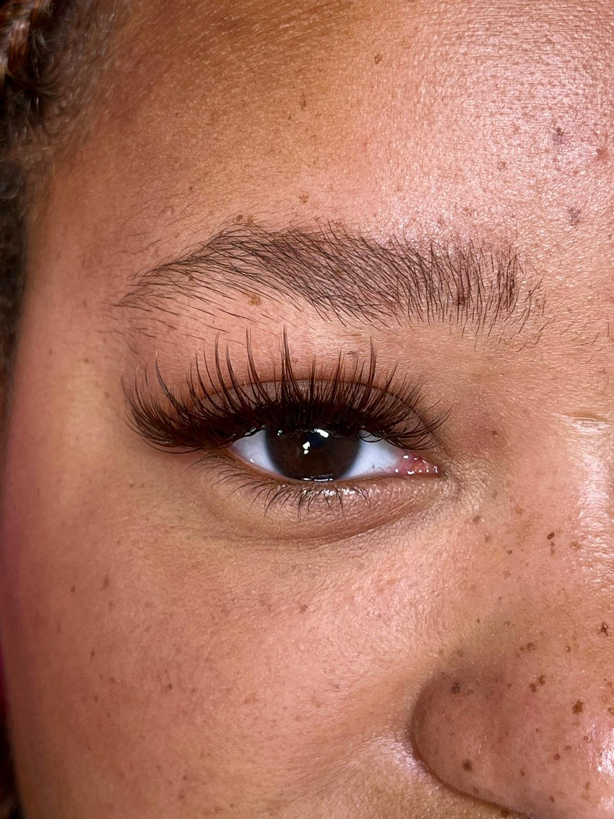 0.03 Volume Lashes