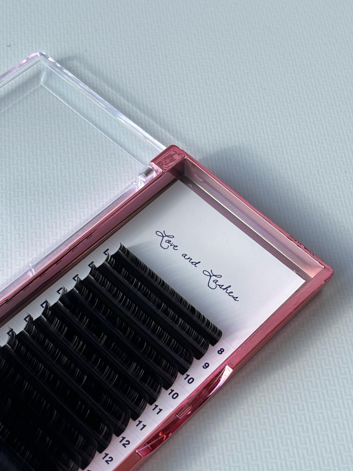 0.03 Volume Lashes