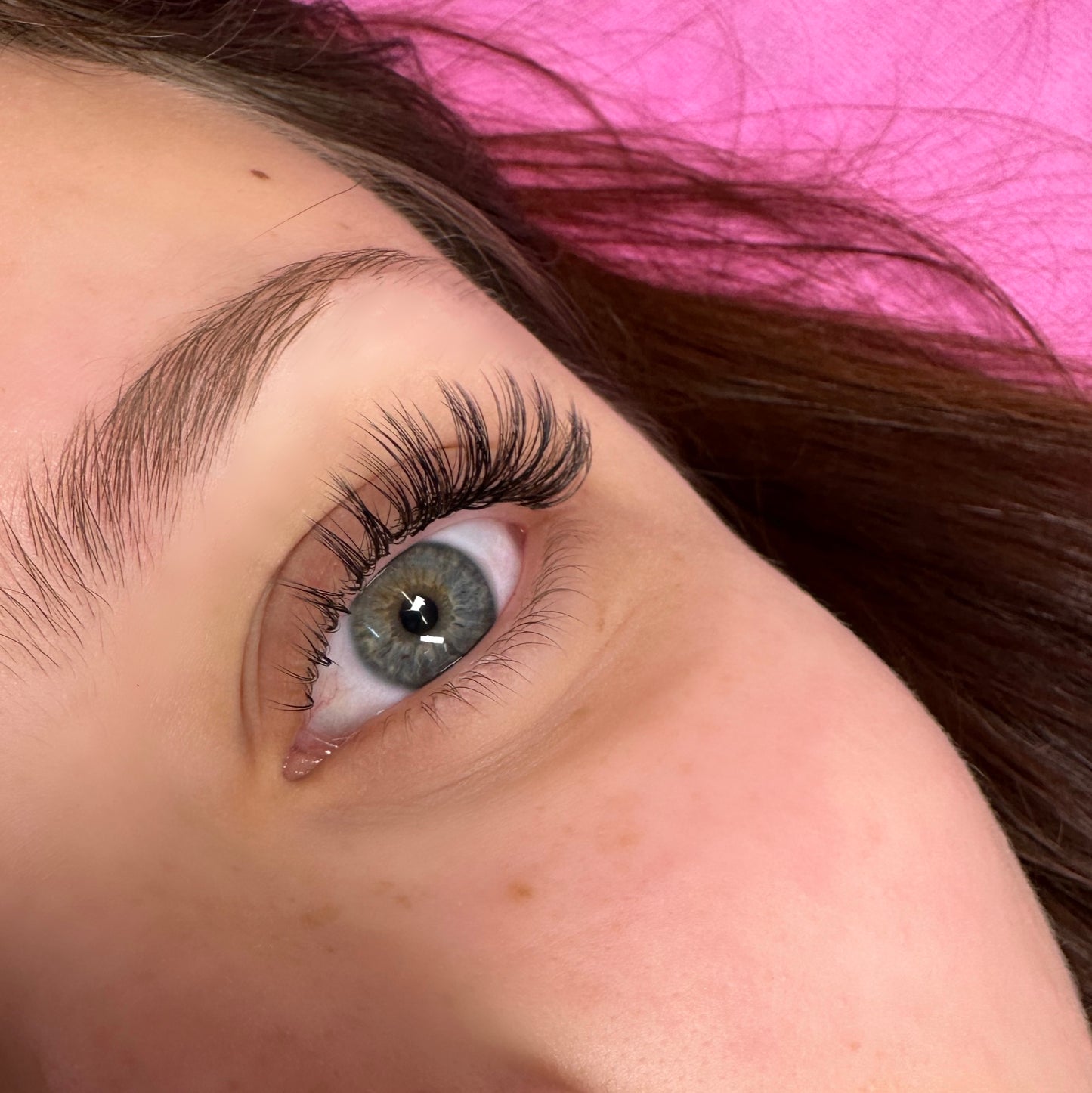 0.07 Volume Lashes