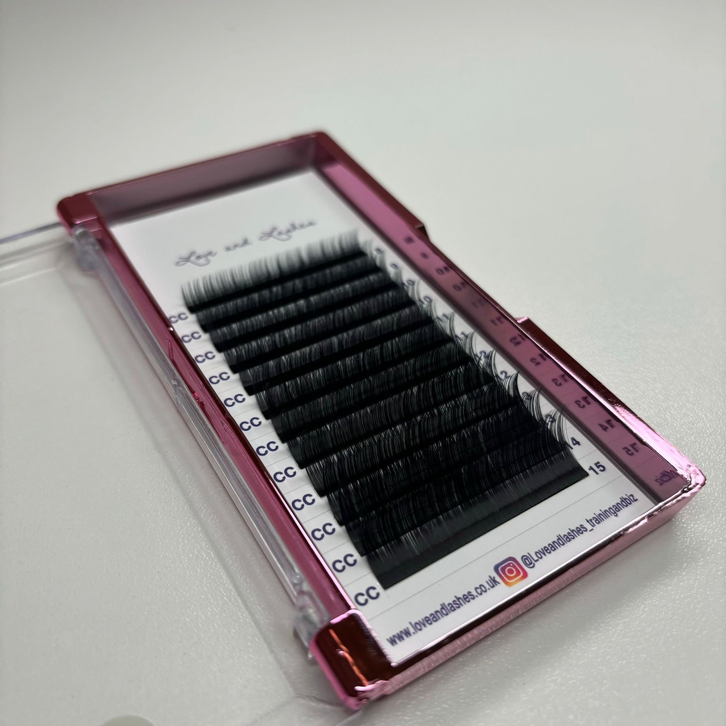0.03 Volume Lashes